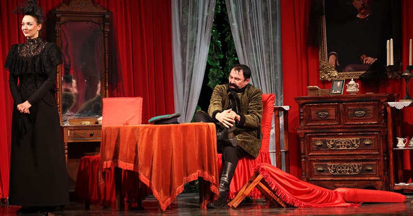 DRAMA KURSLARI KİMLERE HİTAP EDER?