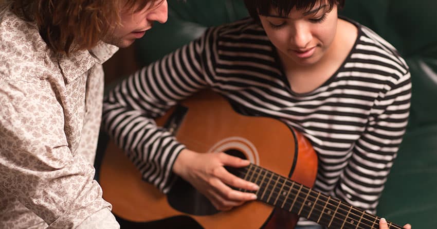 ANKARA’DA GİTAR DERSİ VEREN KURSLAR