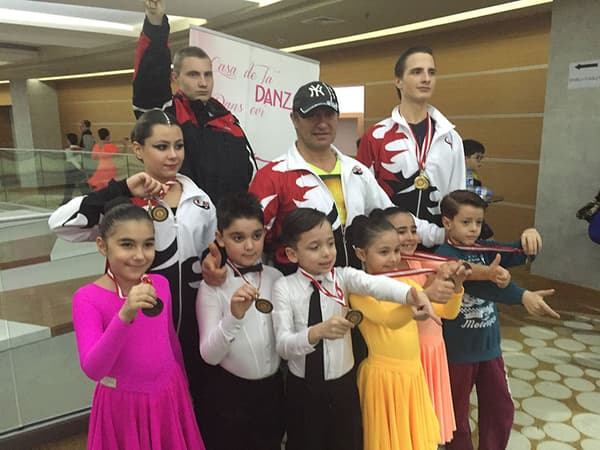 Emir Kaya Dans Okulu - 20. Fotoğraf Emir Kaya Dans Okulu - 20. Fotoğraf