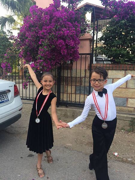 Emir Kaya Dans Okulu - 5. Fotoğraf Emir Kaya Dans Okulu - 5. Fotoğraf