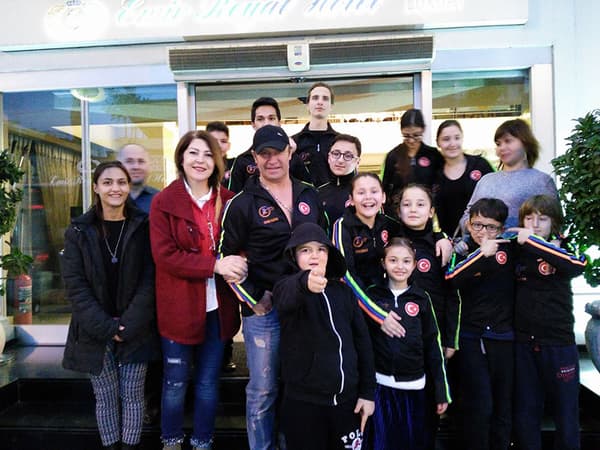 Emir Kaya Dans Okulu - 39. Fotoğraf Emir Kaya Dans Okulu - 39. Fotoğraf