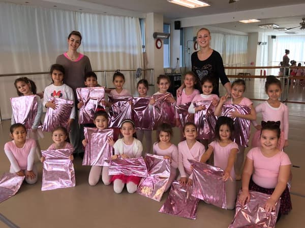 Kent Dans Bale Okulu - 13. Fotoğraf Kent Dans Bale Okulu - 13. Fotoğraf