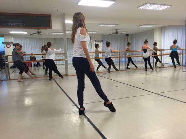 Kent Dans Bale Okulu - 21. Fotoğraf Kent Dans Bale Okulu - 21. Fotoğraf