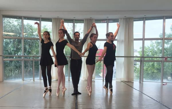 Kent Dans Bale Okulu - 4. Fotoğraf Kent Dans Bale Okulu - 4. Fotoğraf