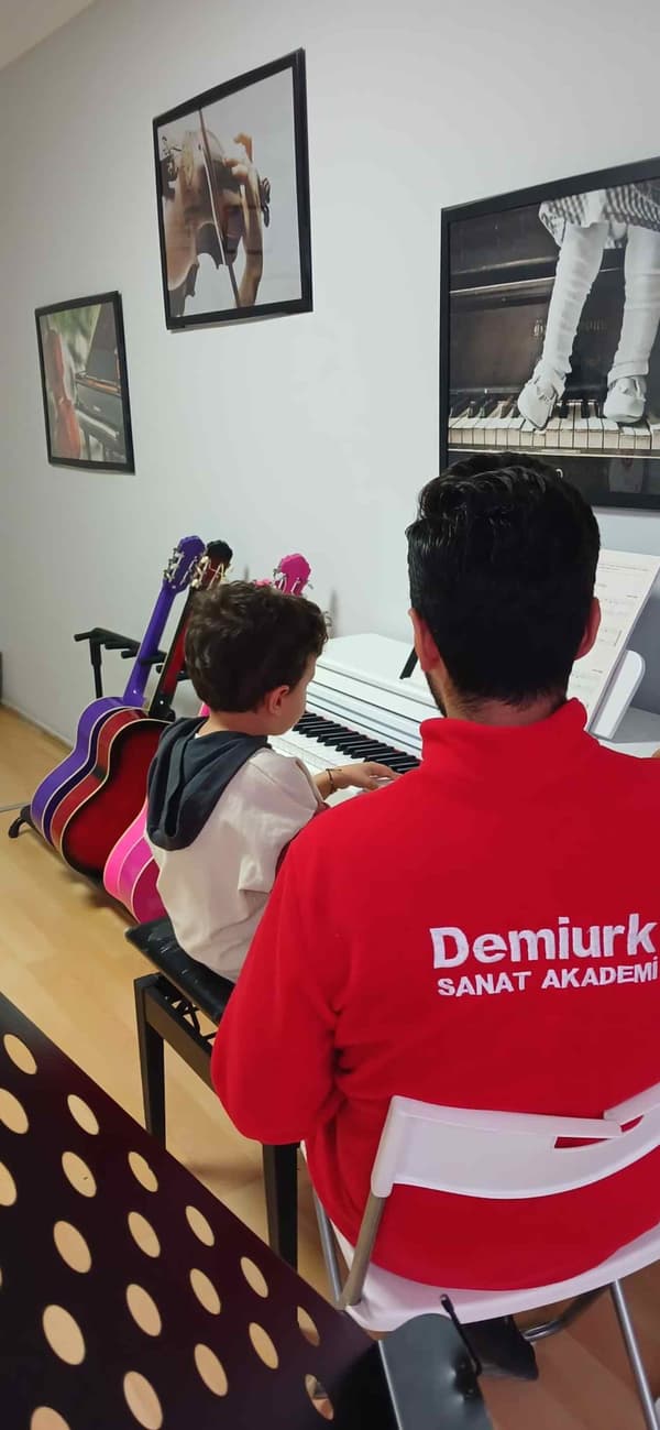 Demiurk Sanat Akademi - 32. Fotoğraf