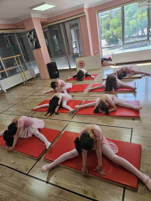 Demiurk Sanat Akademi - 29. Fotoğraf Demiurk Sanat Akademi - 29. Fotoğraf