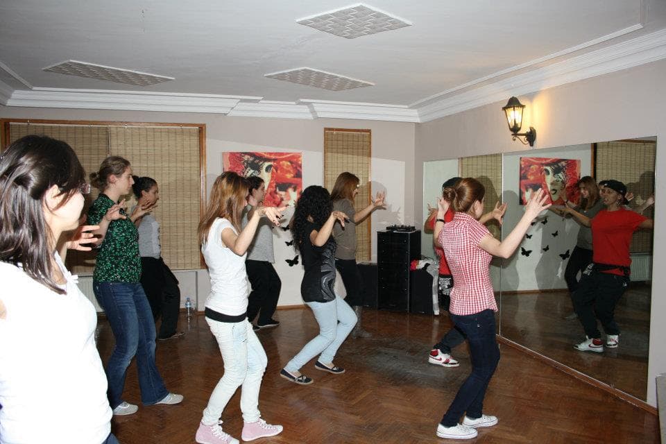 Salsa Ankara Dans Akademisi - Balgat Pilates - 2. Fotoğraf
